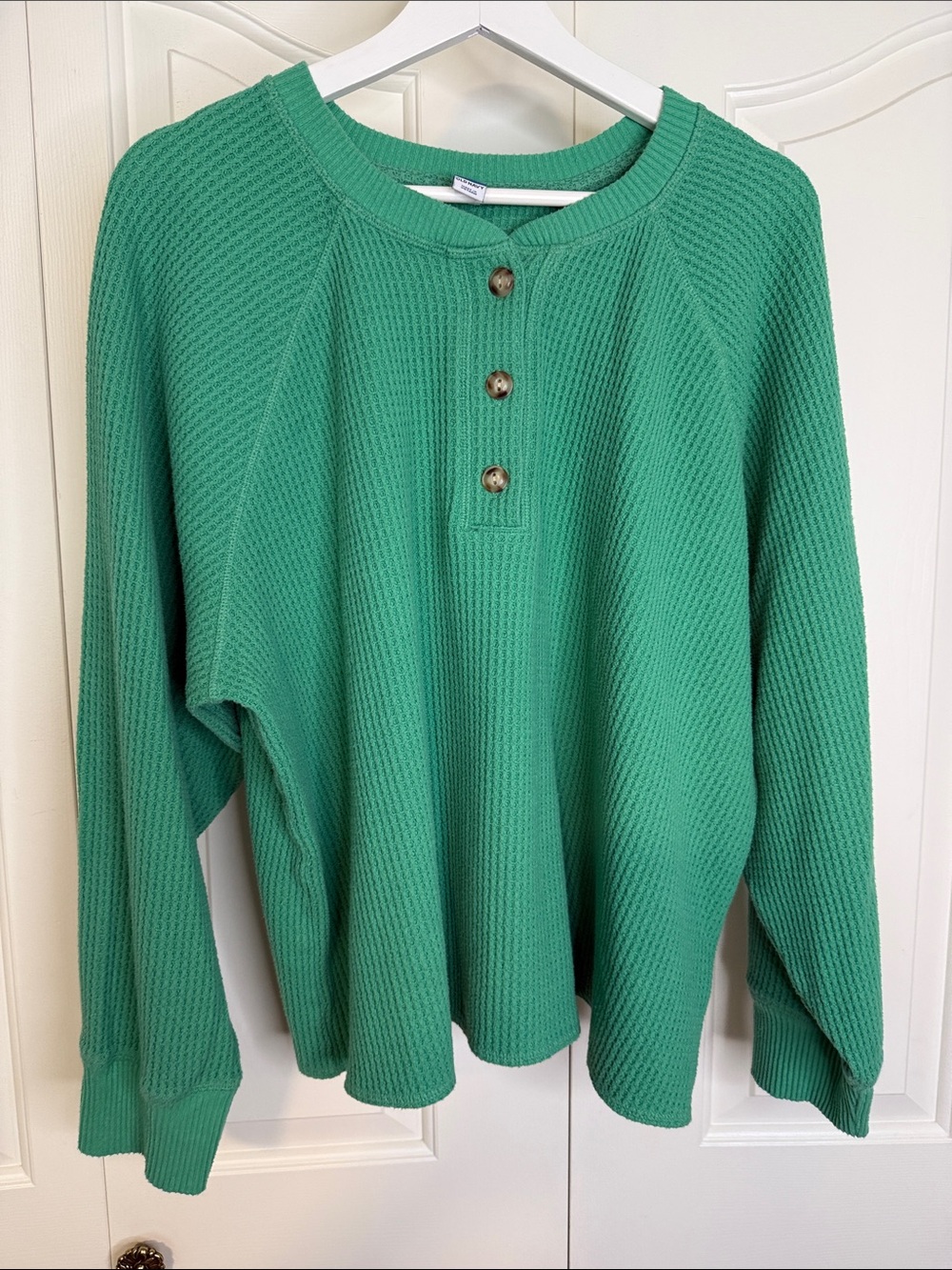 Old Navy Green Waffle-Knit Henley Sweatshirt